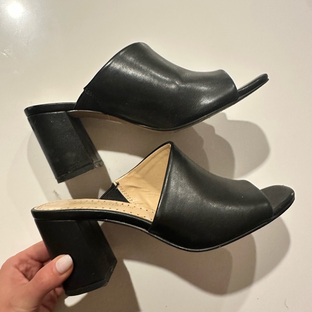 Adrienne Vittadini Women's Heeled Mules